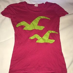 hollister t-shirt